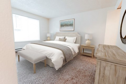Cozy Bedroom at Harbor Oaks, Washington, 98388