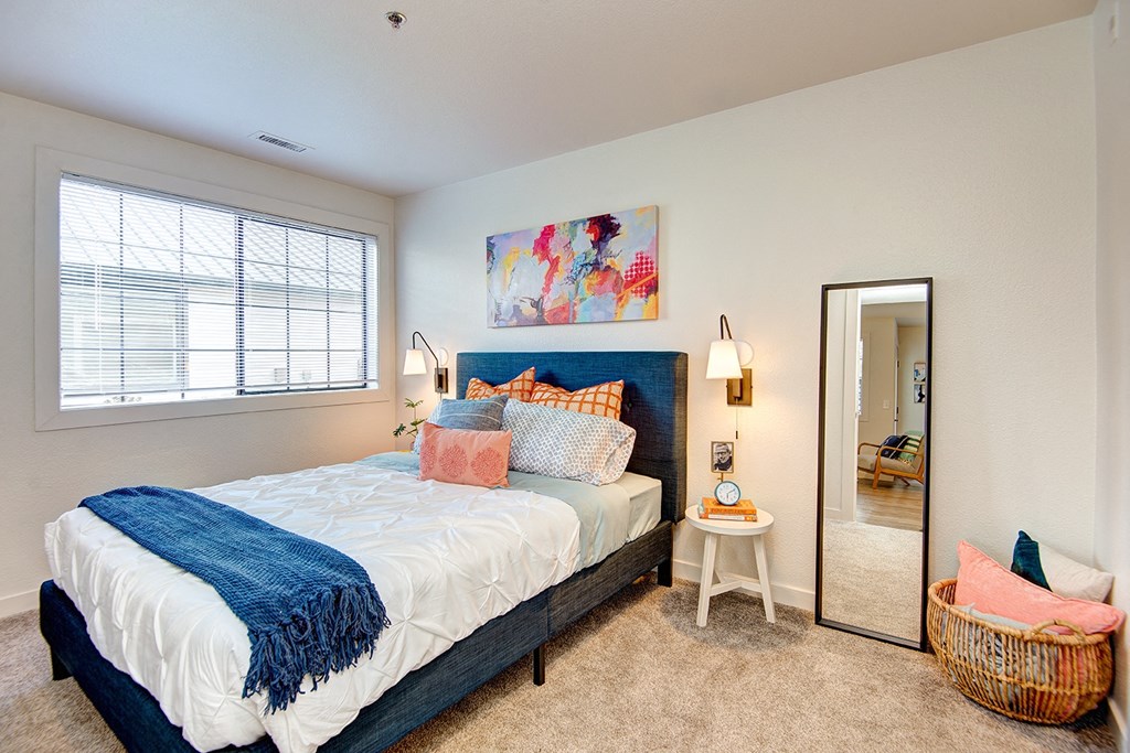 Kent Apartments- Astral Apartments- bed room