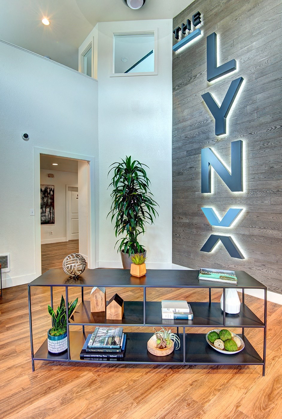 Everett Apartments-  The Lynx Apartments Clubhouse