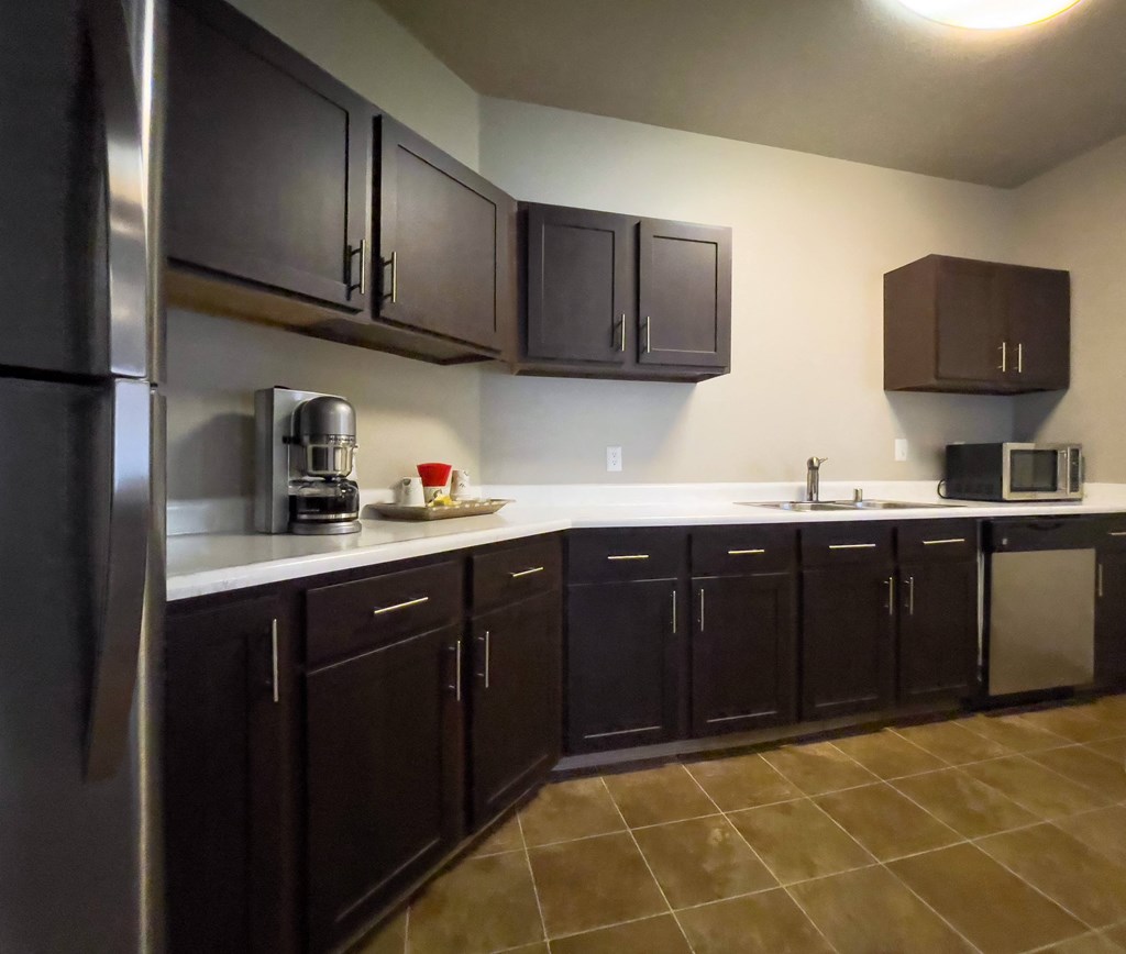 Tacoma Apartments- Heatherstone Apartments- common area- kitchen