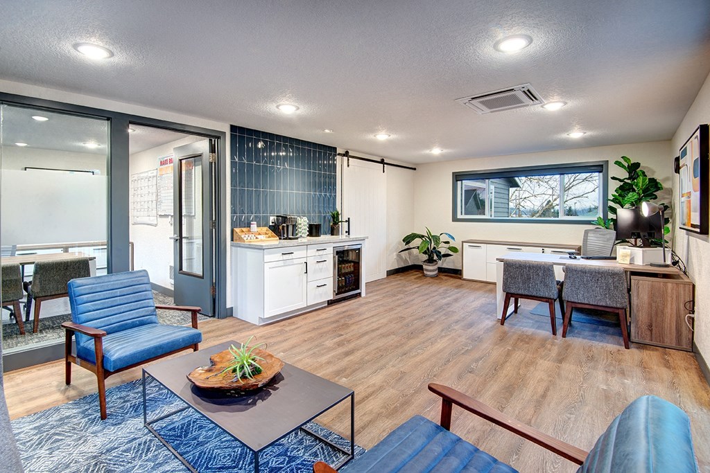 Inlet View - Silverdale Leasing Office