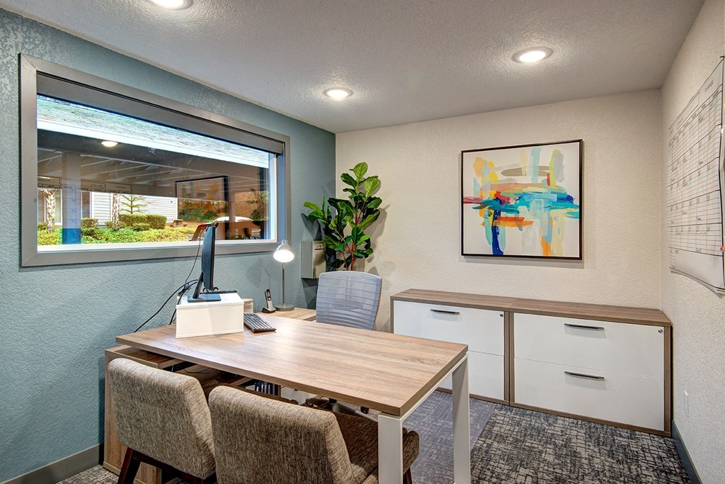 Inlet View - Silverdale Leasing Office
