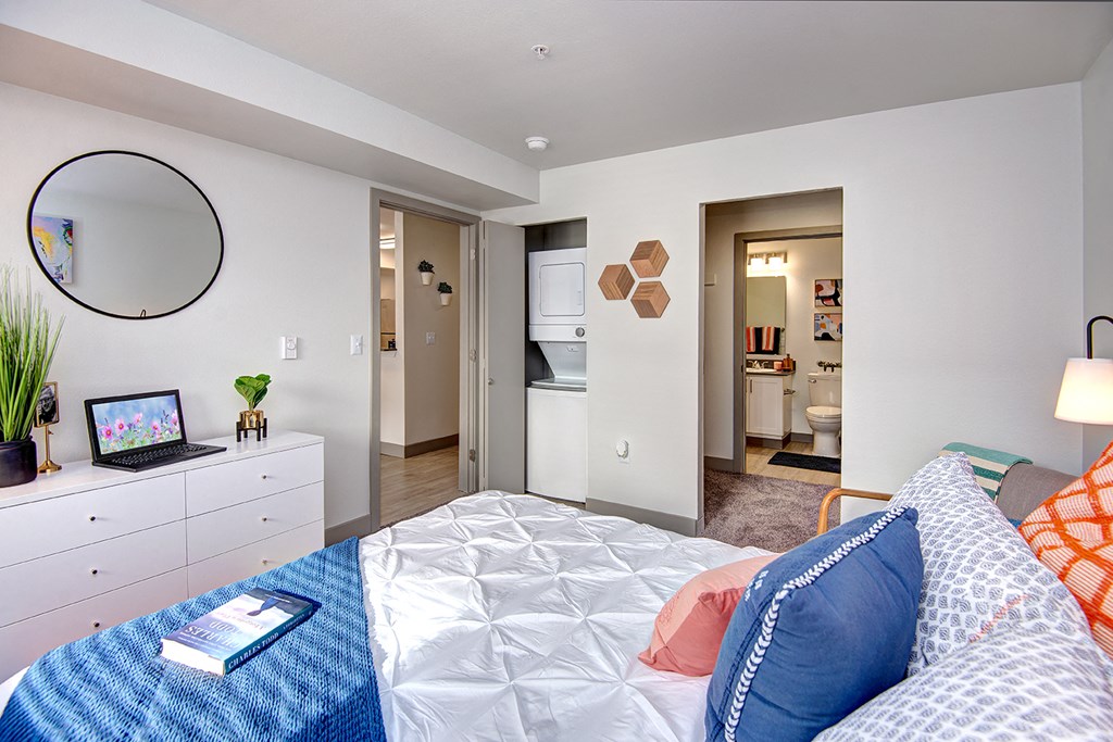 Northgate - Row on Third - Bedroom