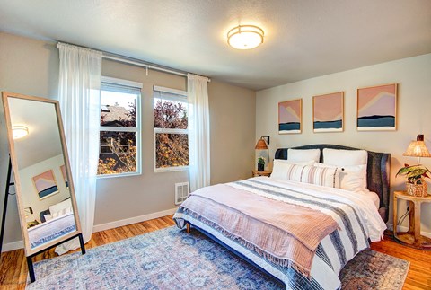Everett Apartments-  The Lynx Bedroom at The Lynx Apartments, Washington