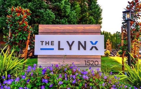 The Lynx Front Entrance Sign at The Lynx Apartments, Washington, 98204