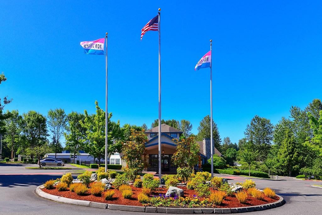 flags at Deer Creek Apartments, Puyallup, WA, 98373