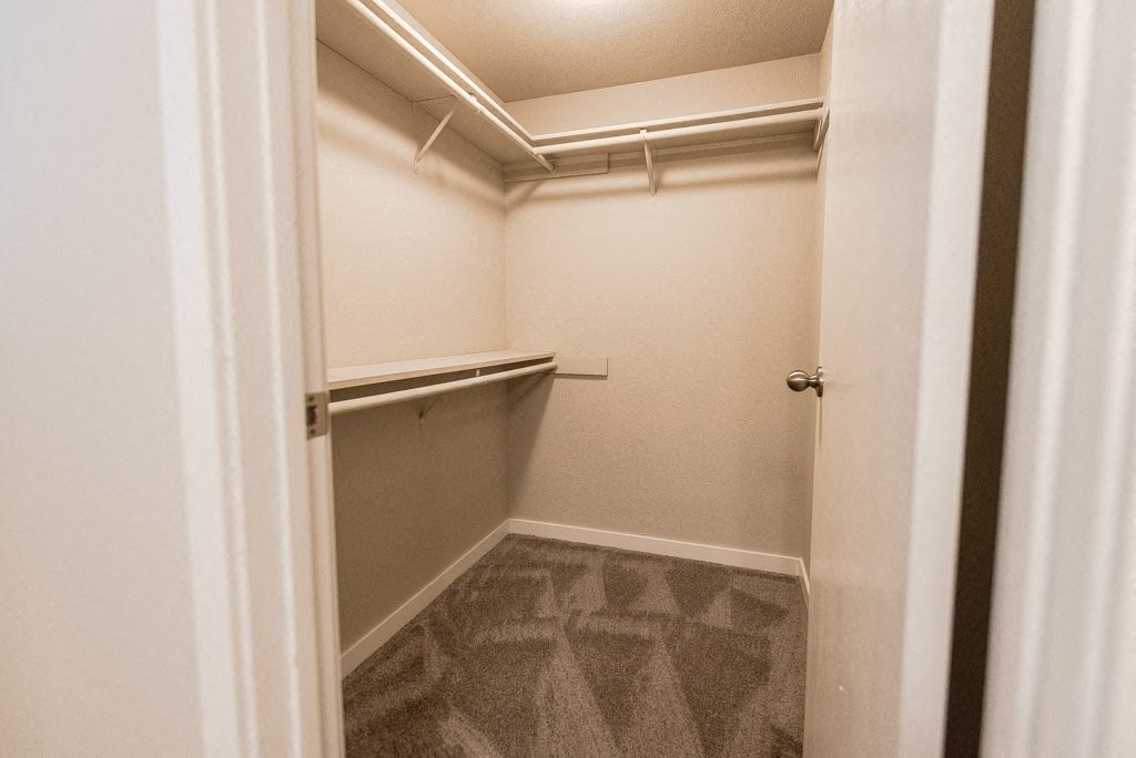 Master Closet at Cambridge on Seventh, Washington, 98372