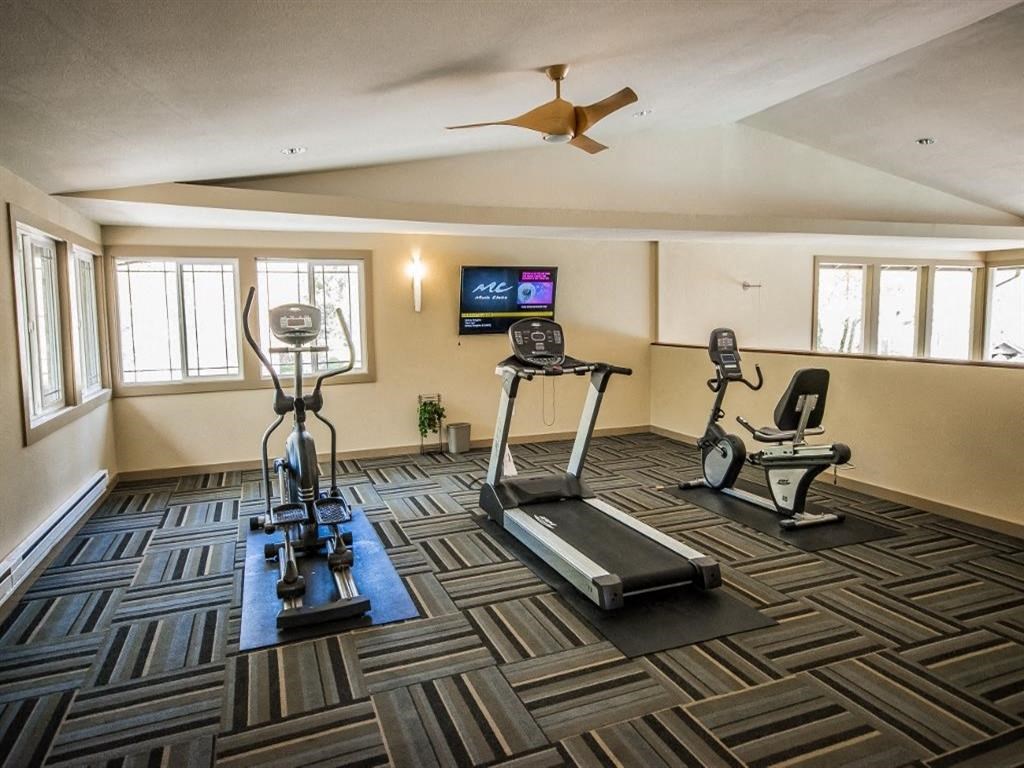 gym at Creekside Apartments, Washington, 98027