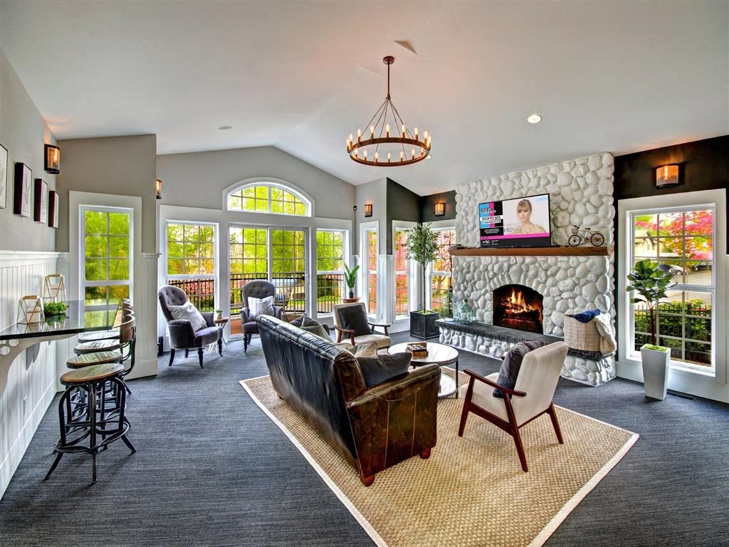 clubhouse at Deer Creek Apartments, Washington