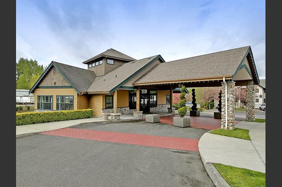 Deer Creek Apartments 6115 111th Street E Puyallup Wa Rentcafe