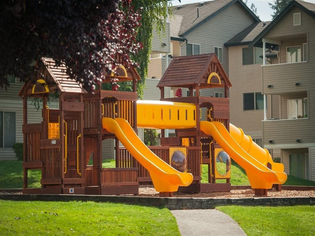 playground at Deer Creek Apartments, Puyallup, WA