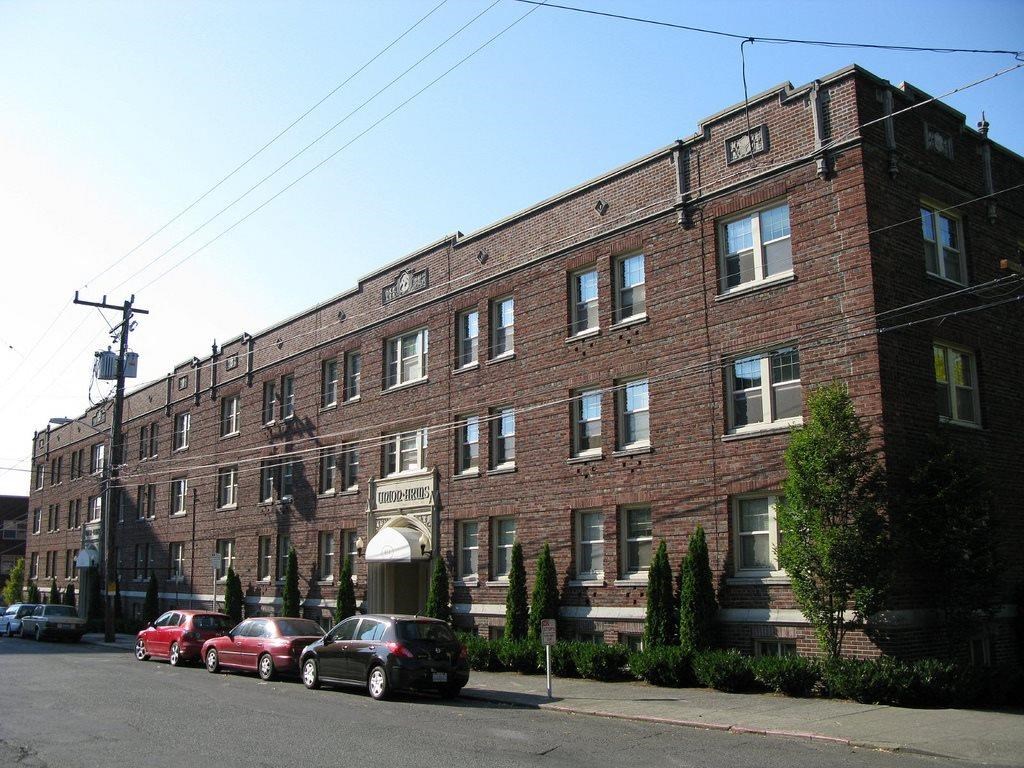 Building Building at Union Arms, Seattle, 98122