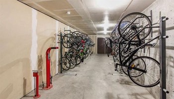 Shoreline Apartments- Junction 160- bike storage - Photo Gallery 11