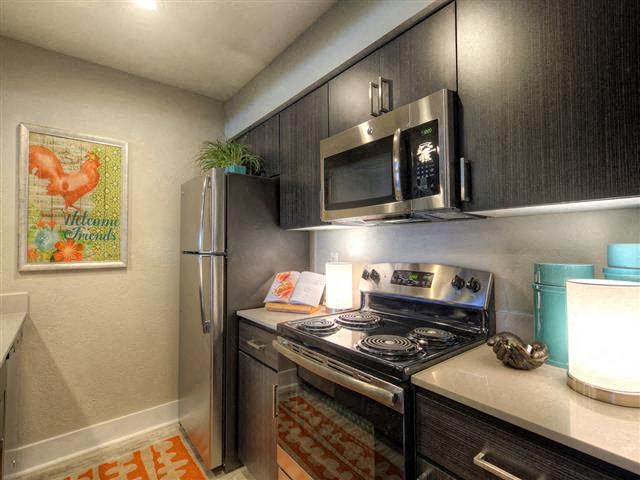 Seattle Apartments- Icon on Central- Kitchen