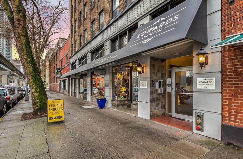 Entrance to Edwards on Fifth in Seattle, WA