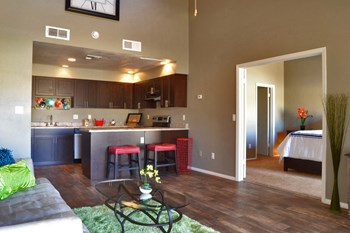 9680 W Olive Ave 1-3 Beds Apartment for Rent - Photo Gallery 21