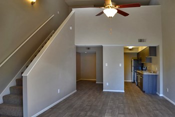 9680 W Olive Ave 1-3 Beds Apartment for Rent - Photo Gallery 20