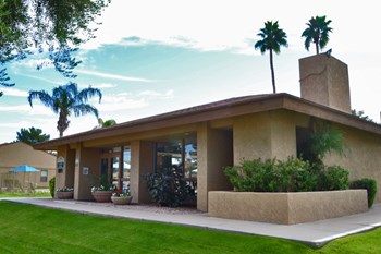 9680 W Olive Ave 1-3 Beds Apartment for Rent - Photo Gallery 6