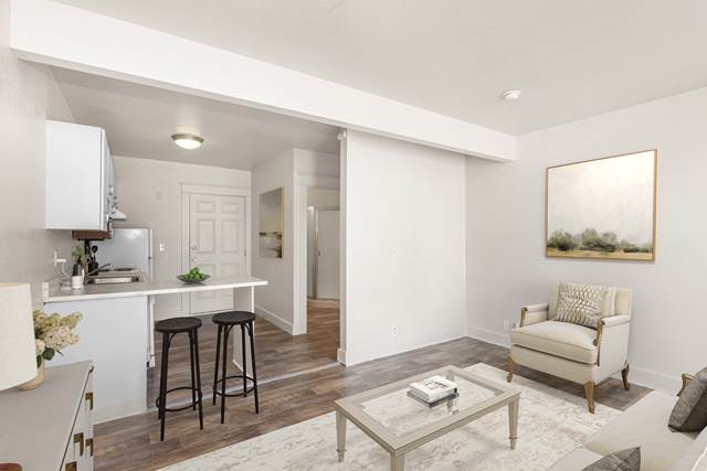 Studio apartment at Zindorf Apartments in Seattle, WA