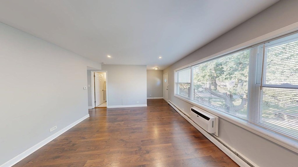 Hawthorne Apartments