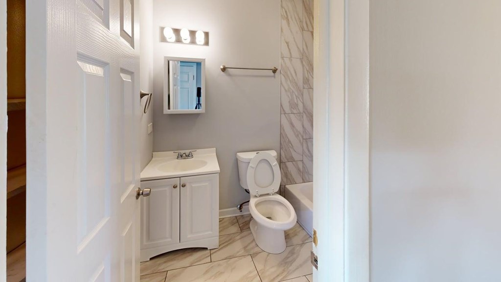 Hawthorne Apartments