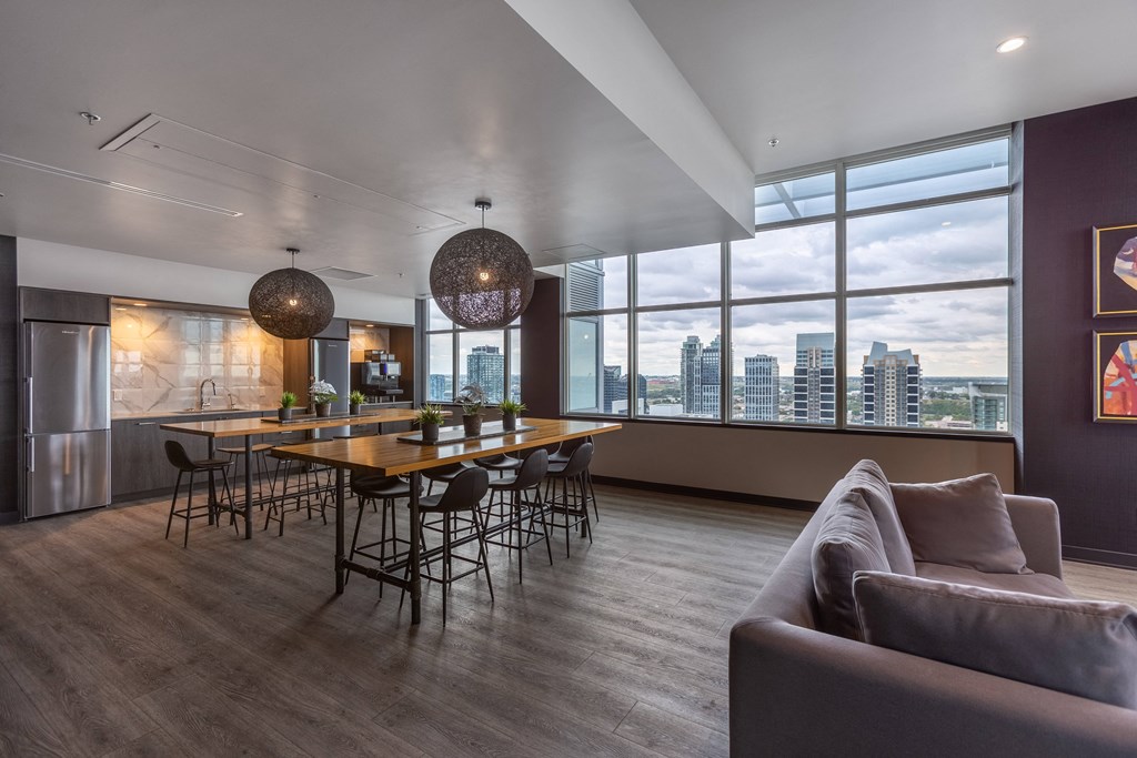 30th Floor Entertainment Lounge