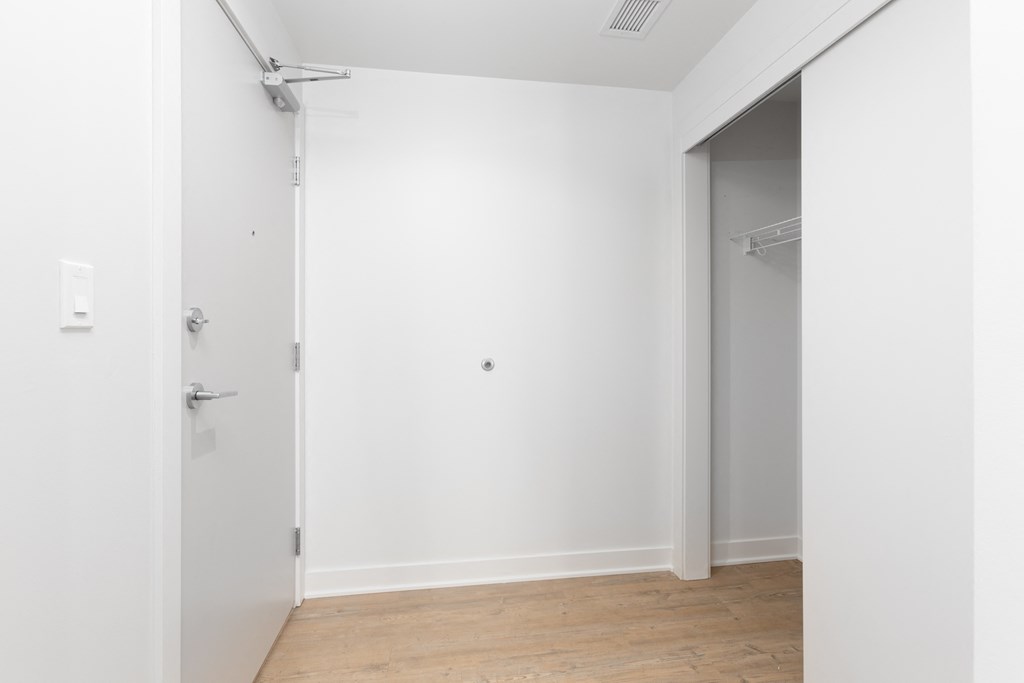 Unfurnished 2 Bed Floor Plan - B Plan