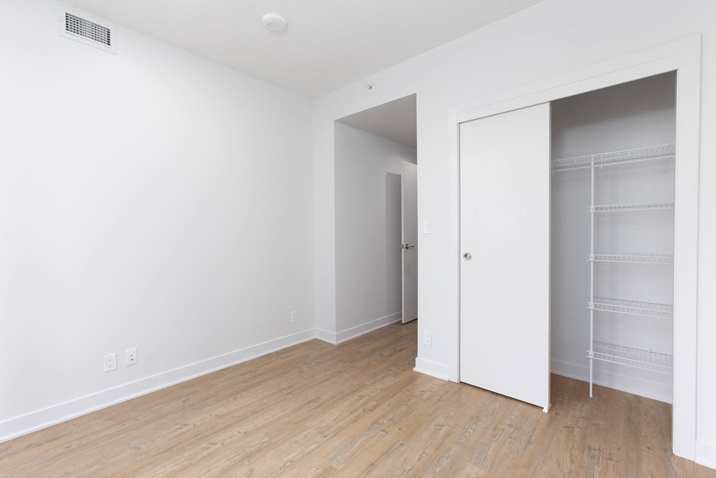 Unfurnished 2 Bed Floor Plan - B Plan