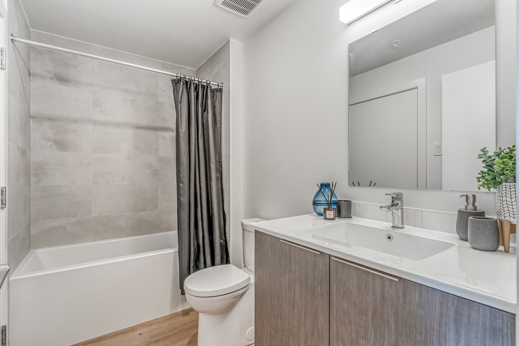 Bathroom With Bathtub at Southpark, Edmonton, T6E 3S3