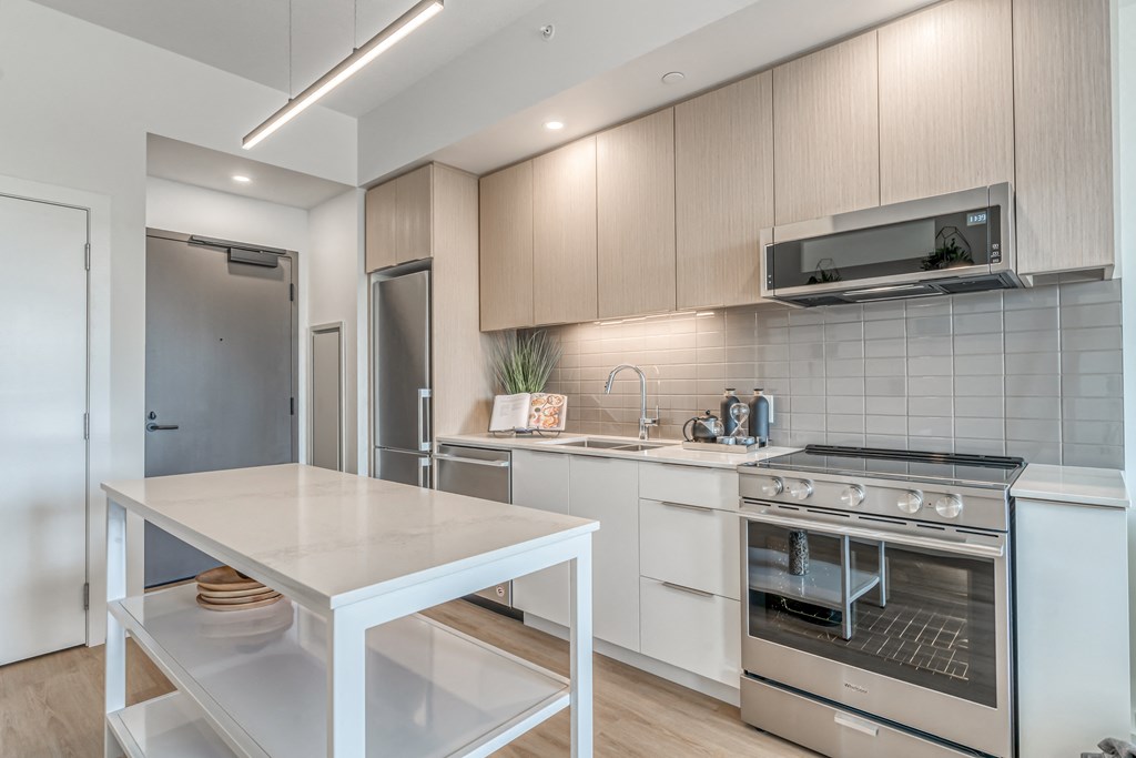 Chef-Inspired Kitchens at Southpark, Edmonton, T6E 3S3