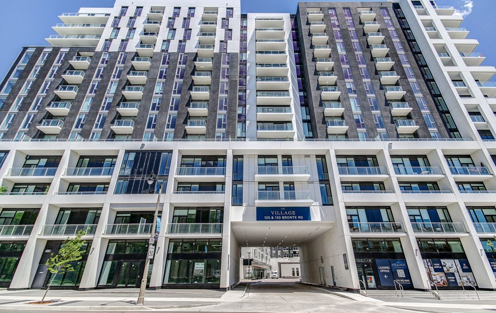 the building in which the apartment is located