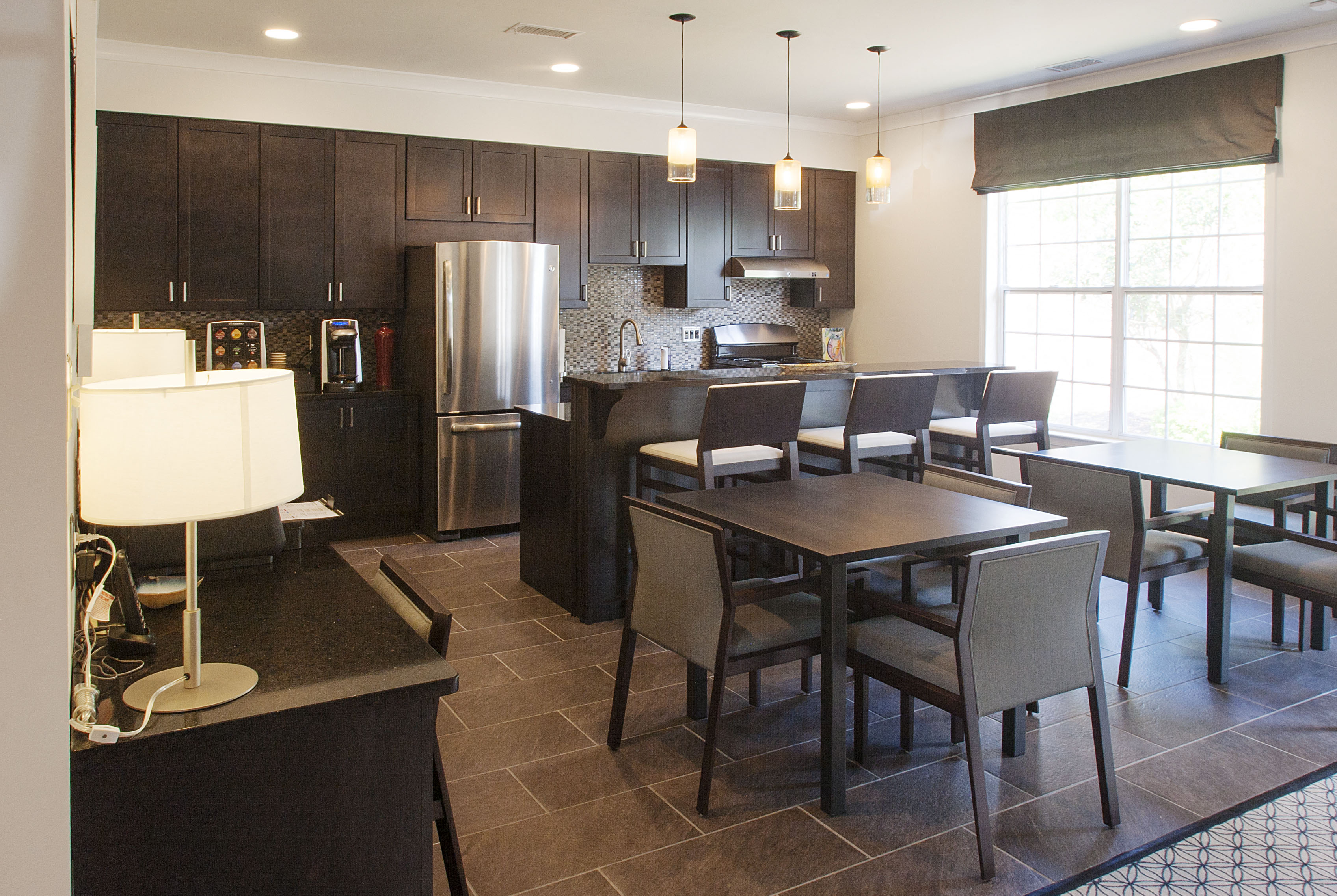 Carriage Pointe at Aquia Kitchen Area 2