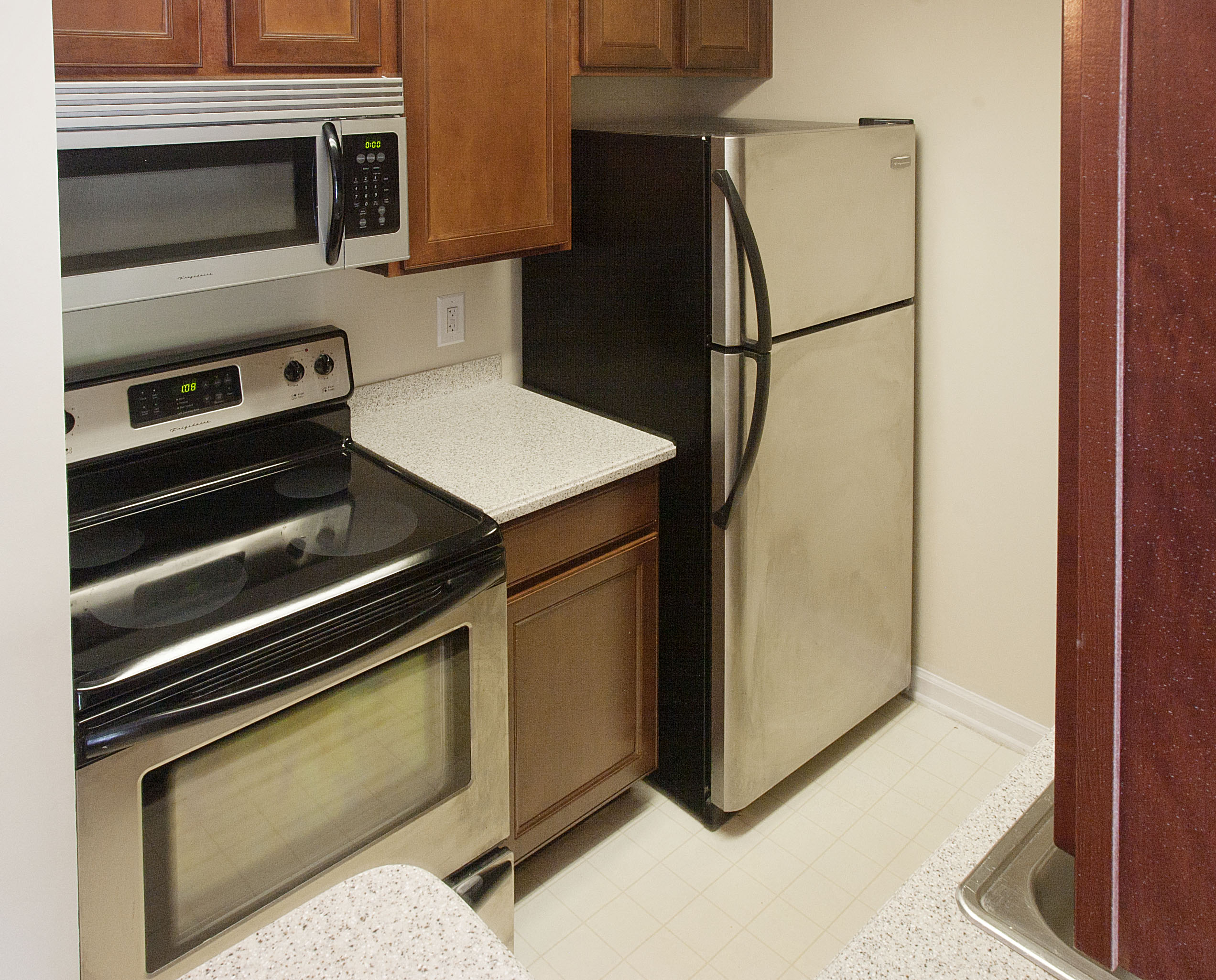 Carriage Pointe at Aquia Kitchen Area New 2