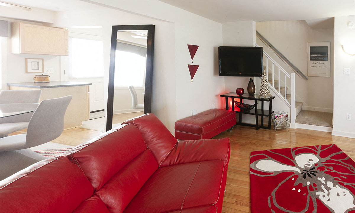 Kingsley Commons Townhouses Living Area 2