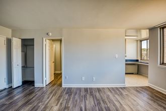 2112 New Hampshire Avenue NW Studio Apartment for Rent - Photo Gallery 5