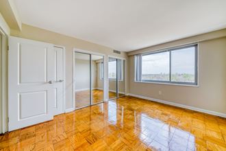 8600 Apartments Unit 22-08 - Photo Gallery 4