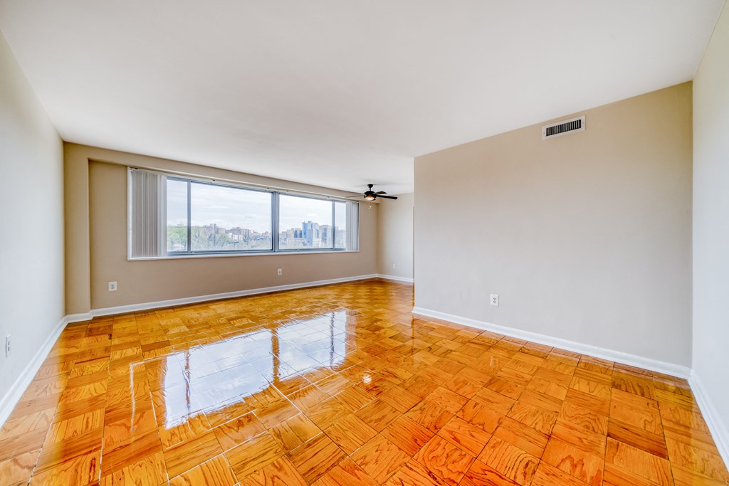 8600 Apartments Unit 22-10