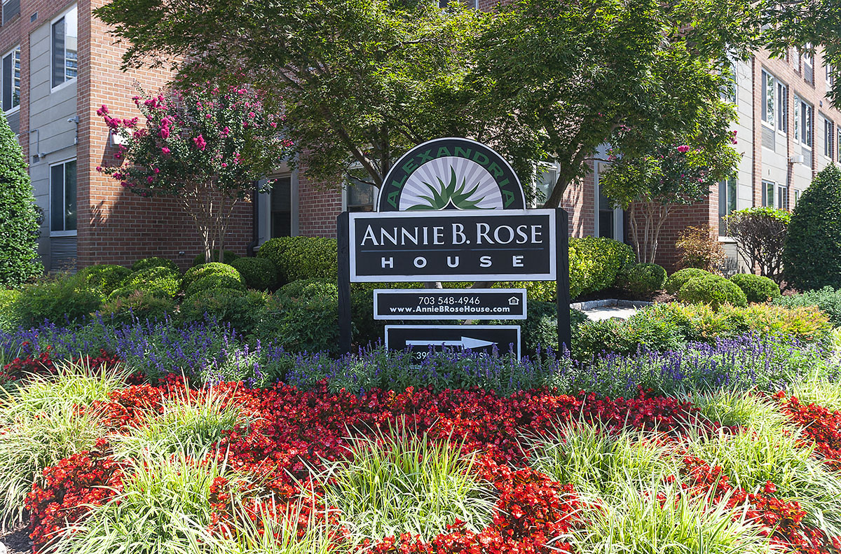 Annie B Rose Apartments Signage