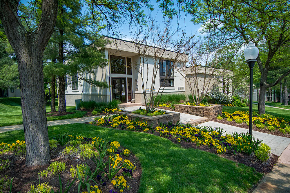 Ashley Apartments Leasing Office Left Photo