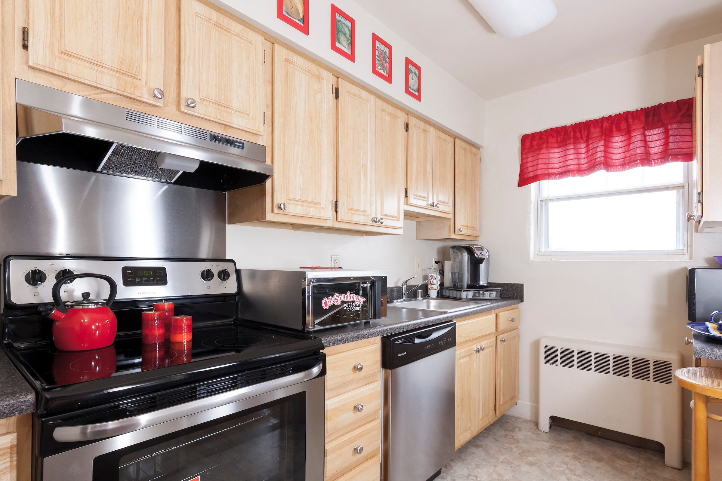 Oak Ridge Apartments Kitchen
