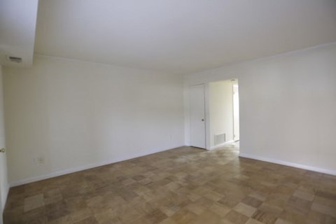 Normandy Hill Apartments Bedroom