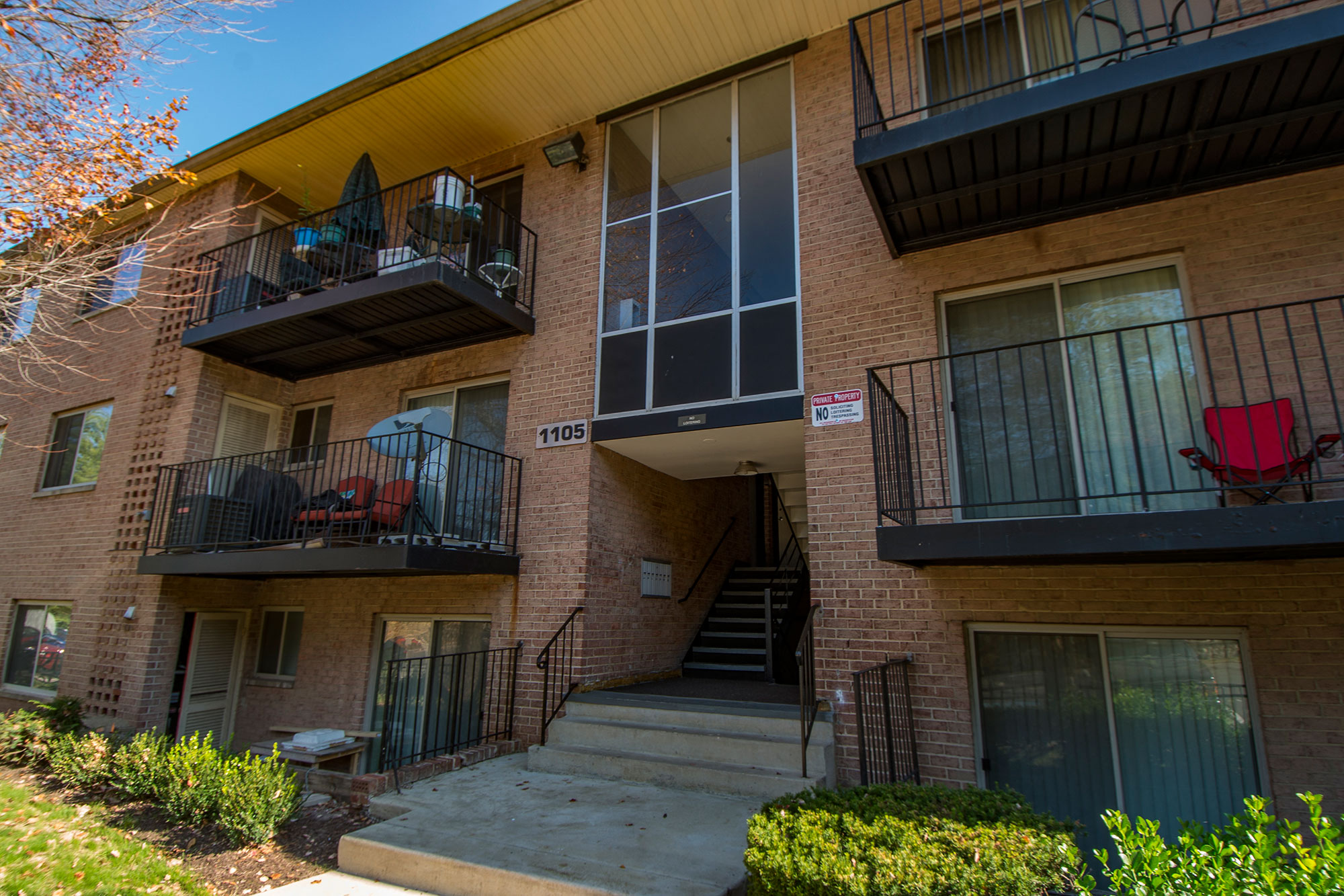 Glen Willow Apartments Building Exterior 10