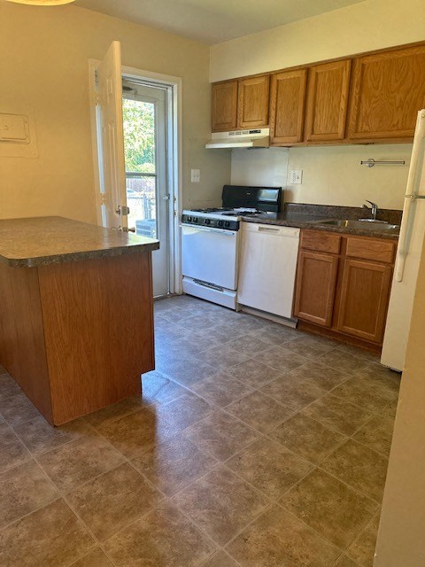 Weldon Townhomes Kitchen 2