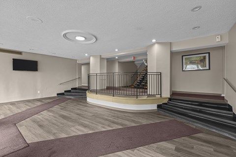 Lobby With TV at Kensington House, Kensington, MD 20895