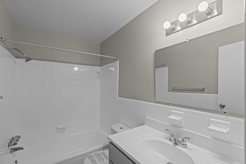 Bathroom With Bathtub at Kensington House, Maryland, 20895