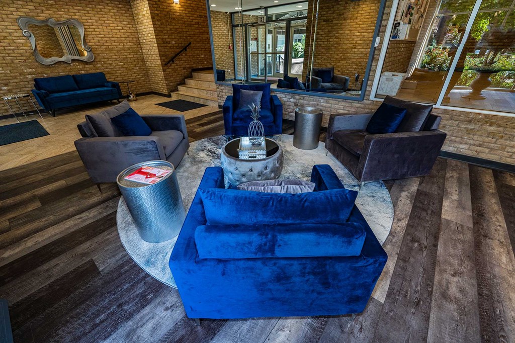 Laurel Village Apartments Lobby 024