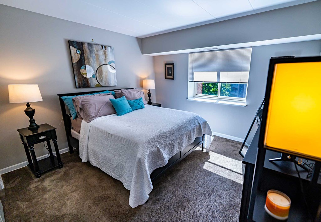 Laurel Village Apartments 1BD Bedroom 003