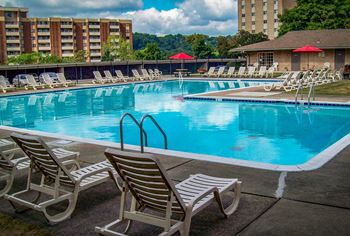 Laurel Village Apartments Pool 02