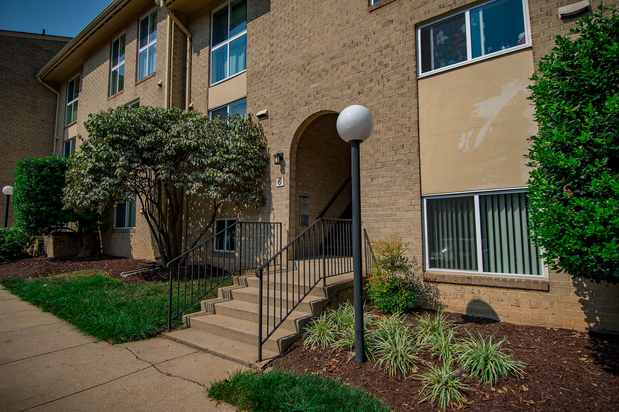 Maplewood Villas Apartments Building Exterior 103
