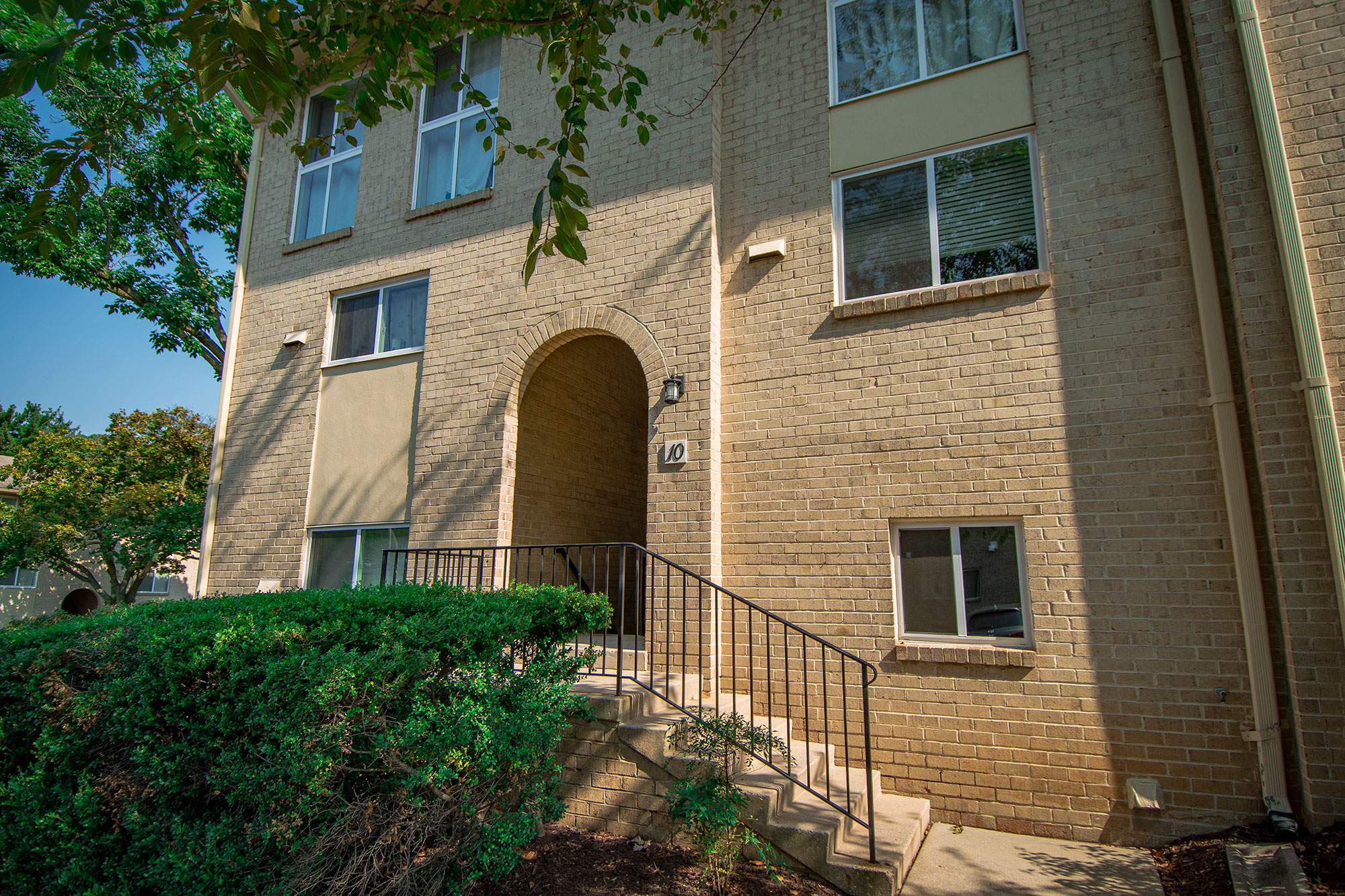 Maplewood Villas Apartments Building Exterior 13